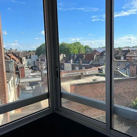 Superbe Appartement T4 Fraichement Renove - Calme